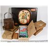 Image 1 : 7 CIGAR BOXES, LEATHER CLAD AND ONE FULL OF POKER