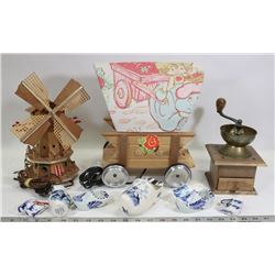 SET OF 2 VINTAGE LAMPS HANDMADE