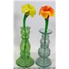 Image 1 : 2 BLOWN GLASS FLOWERS NAD 2 GLASS VASES