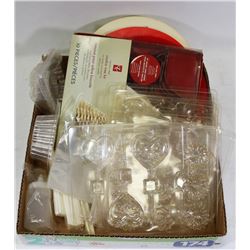 FLAT OF CHOCOLATE, CANDY, COOKIE MOLDS AND PIE
