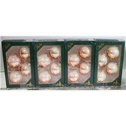BUNDLE OF CHRISTMAS TREE BALL DECORATIONS