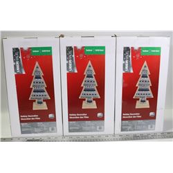 LOT OF 3 WOOD AND FABRIC INDOOR CHRISTMAS