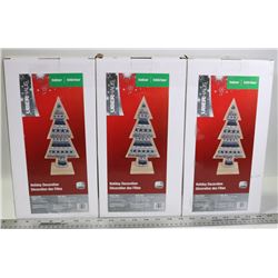 LOT OF 3 WOOD AND FABRIC INDOOR CHRISTMAS