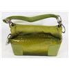 Image 1 : GREEN SNAKESKIN STYLE HANDBAG