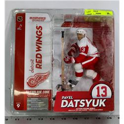 SEALED MCFARLANE NHL FIGURE DATSYUK