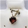 Image 1 : 23) 14K YELLOW GOLD GARNET PENDANT