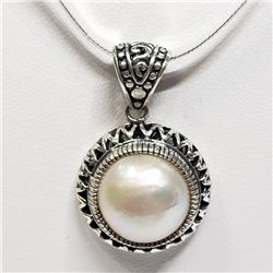 32) STERLING SILVER FRESHWATER PEARL NECKLACE