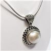 Image 3 : 32) STERLING SILVER FRESHWATER PEARL NECKLACE