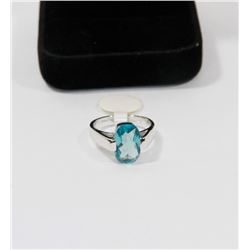 NEW  STERLING SILVER  RING WITH BLUE STONE, SIZE 7
