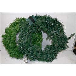 BUNDLE OF 2 INDOOR/ OUTDOOR WREATHS ON IS LIGHT