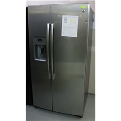 GE 25.4 CUFT SIDE BY SIDE FRIDGE WITH DISPENSER.
