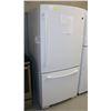 Image 1 : GE WHITE BOTTOM MOUNT FREEZER FRIDGE.