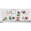 Image 1 : BAG OF CHRISTMAS PINS AND MORE
