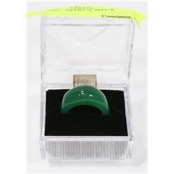 JADE RING - APPROX SIZE 8
