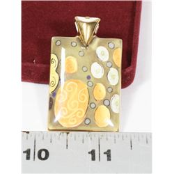 LUMINA 3C STUDIO PORCELAIN PENDANT.