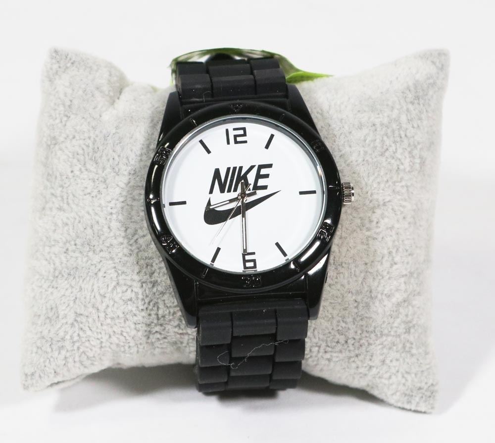 Reloj nike stainless steel back water resistant Clearance