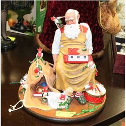 ASHTON DRAKE GALLERIES NORMAN ROCKWELLS "SANTAS