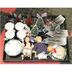 BOX OF ASSORTED CHRISTMAS ORNAMENTS