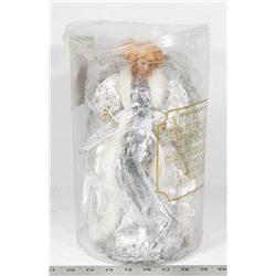 LIGHTED ANGEL TREE TOPPER NEW