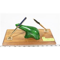 VINTAGE GREEN STONE POLAR BEAR DESKTOP PEN SET