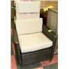 Image 1 : OUTDOOR WICKER RECLINER WITH CUSHION