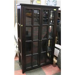 40"X17"X67" DISPLAY CABINET