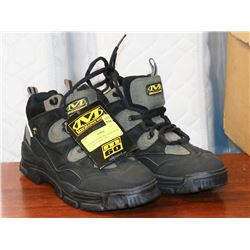 NEW WITH TAGS MECHANIX WEAR PIT BOOTS SIZE 11M