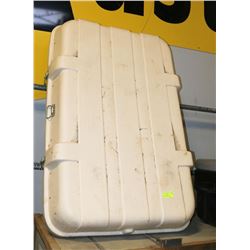 STORAGE CARRIER 52"X34" FASTENING CLAMPS INSIDE.