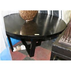 SHOWHOME LARGE ROUND BLACK KITCHEN TABLE