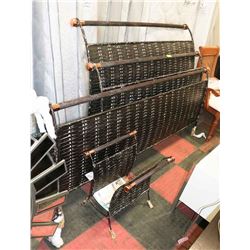 GROUP OF 4 METAL SHOWHOME HEADBOARDS AND FOOT