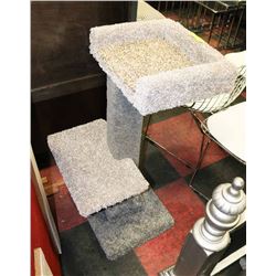 THREE TONE 3 TIER CAT TREE.