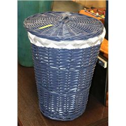 SHOWHOME BLUE WICKER HAMPER