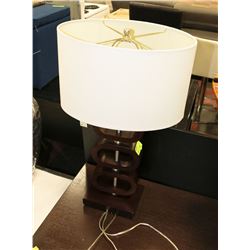 SHOWHOME LAMP