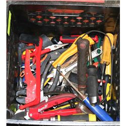 TUB OF MOSTLY NEW TOOLS
