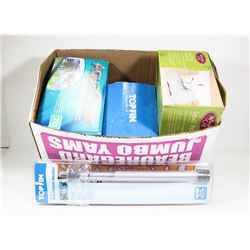 PET LOT INCLUDING SMALL PET FOUNTAIN, FISH AQUA