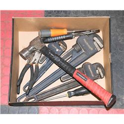 FLAT OF MISCELLANEOUS TOOLS