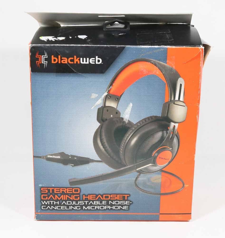 BLACKWEB STEREO GAMING HEADSET W/ NOISE CANCEL MIC