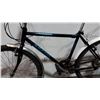 Image 2 : BLACK AND SILVER ARASHI BIKE
