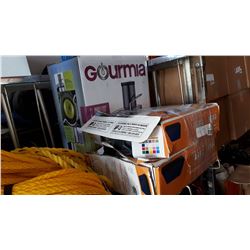 GOURMALA JUICER AND 2 AIR MATTRESSES