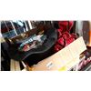 Image 1 : BOX OF CHRISTMAS DECOR