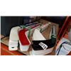 Image 1 : LOT OF MINI HOCKEY STICKS