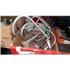 Image 1 : 5 STAINLESS HOSE HANGERS