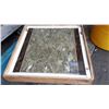 Image 2 : LOT OF CRYSTAL STONE TABLE TOPS