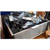 Image 1 : METAL JOIST HANGERS