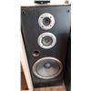 Image 2 : PAIR JVC FLOOR SPEAKERS