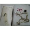Image 2 : CRYSTAL AND RHINESTONE JEWELRY