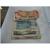 Image 2 : LOT OF WORLD CURRENCY