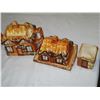 Image 2 : FOUR PIECES OF COTTAGE WARE