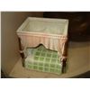 Image 2 : SHAWNEE PLANTER AND HAMMERED COPPER SINK