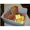 Image 1 : GIN GLASSES AND WOOD BOXES